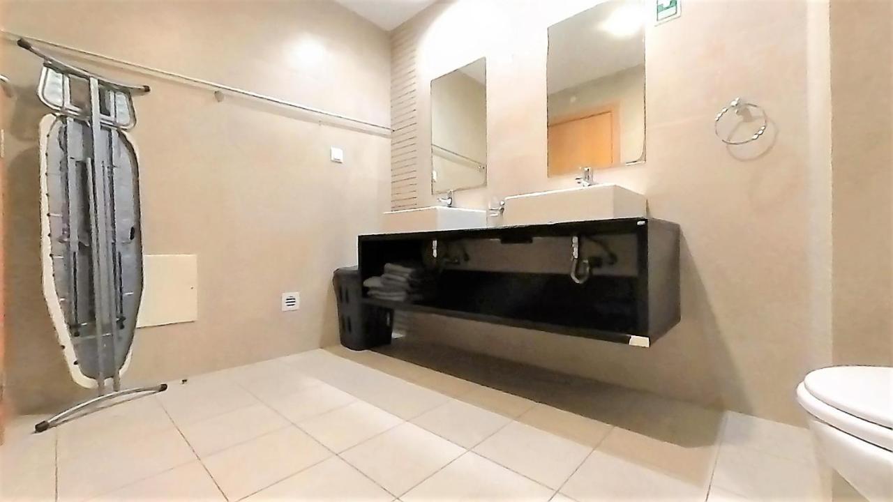 Apartamentos Turisticos Rocha Tower 4 Портиман Экстерьер фото